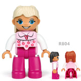 Large-particle Building, Block Dolls