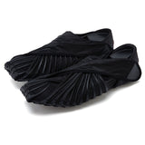 Fitness Portable Bat Wrapped Cloth Shoes, Unisex Fashion