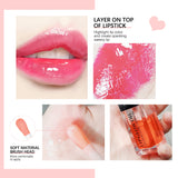 Moisturising and Nourishing Sheer Toothed Lip Glaze