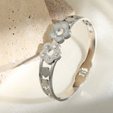 Women’s Hollow Five-leaf Flower Bracelet – Minimalist Floral Fashion Jewelry