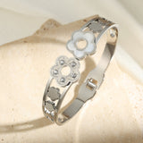 Women’s Hollow Five-leaf Flower Bracelet – Minimalist Floral Fashion Jewelry