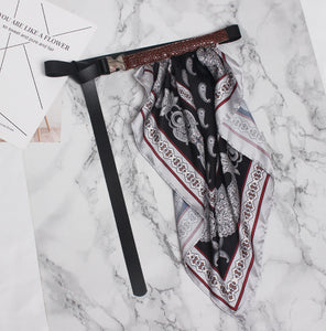Vintage Fashion Punch-free Scarf Belt