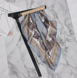 Vintage Fashion Punch-free Scarf Belt