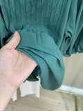 Short Shirt with Square Neck Pleated Temperament