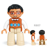 Large-particle Building, Block Dolls