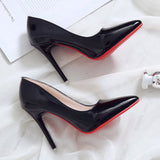 Bed Foot Fetish, Alternative Passionate, Sexy Shoes
