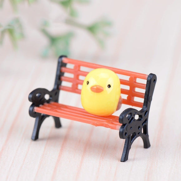 Miniature Model Mini Park Recliner Seat Chair Stool Plastic Artifact