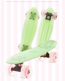Plastic Four-wheel Fish Skateboard with Flashing Wheels – Single Curve Road Gadget