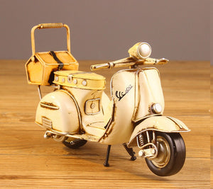 Tin Vespa Piaggio Scooter Model