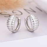 European and American INS Style, Simple Thread Croissant Earrings