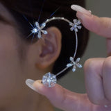 Rotating Flower No Piercing Women's Ear Hangings