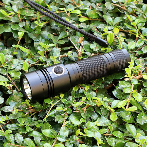 Ultra-thick Aluminum Alloy, USB Rechargeable Flashlight