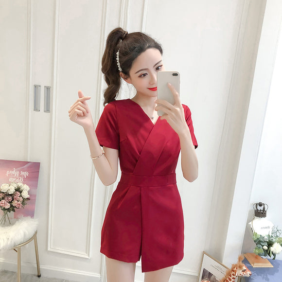 The New Small V-neck, High Waist, Thin Temperament Casual Wide-leg Shorts Jumpsuit