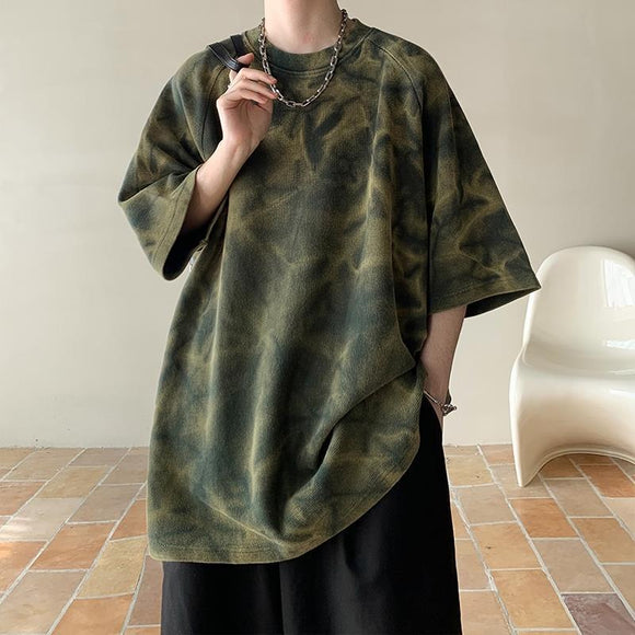 Retro T-shirt, Trendy Loose Wear for Men