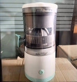 Portable USB Mini Electric Juicer Mixer Extractors Rechargeable Blender, Lemon Fresh Fruits Juice Maker