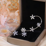 Rotating Flower No Piercing Women's Ear Hangings