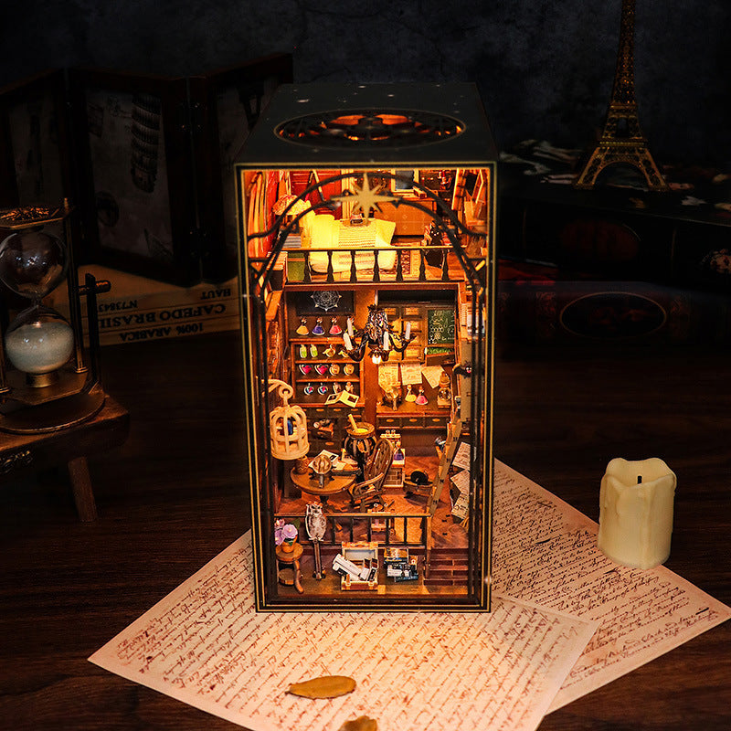 Magic Book Stand DIY Model, Cottage Magic Book Stand, Assembled Small House, Three-dime ...