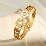 Women’s Hollow Five-leaf Flower Bracelet – Minimalist Floral Fashion Jewelry